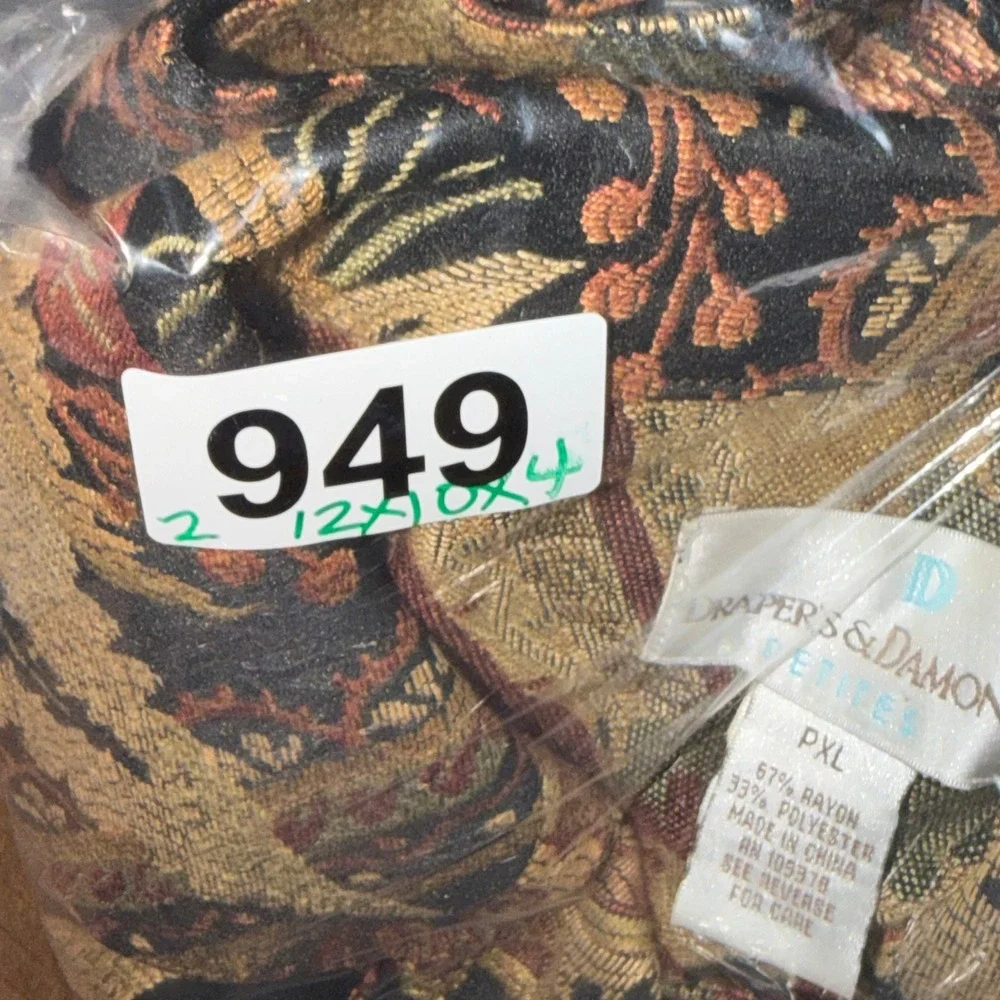 Draper's & Damon's PXL Tapestry Floral Boho Artsy Cottagecore Whimsigoth Jacket